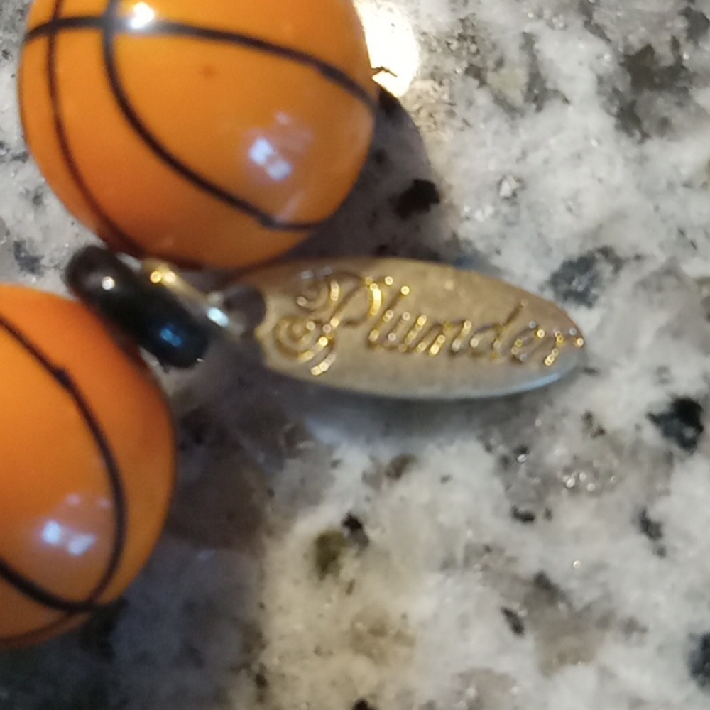 Orange Basketball Bead Vintage Inspired Bracelet - Picture 2 of 3